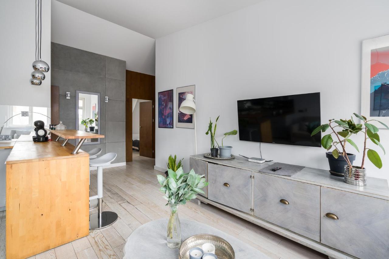 Apartament "Holy" Poznań Buitenkant foto