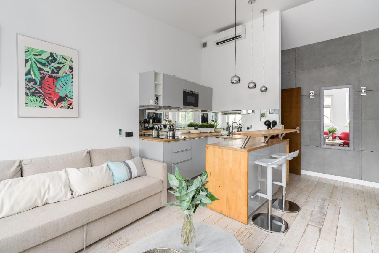Apartament "Holy" Poznań Buitenkant foto